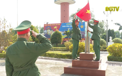 M&ocirc; h&igrave;nh Đảng vi&ecirc;n d&igrave;u dắt quần ch&uacute;ng 