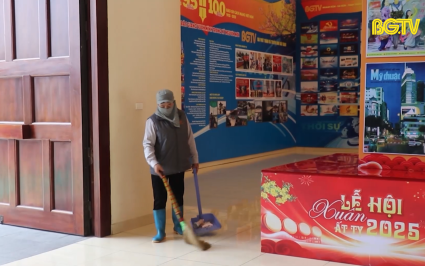 M&ocirc;i trường quanh ta: Đảm bảo vệ sinh m&ocirc;i trường m&ugrave;a lễ hội