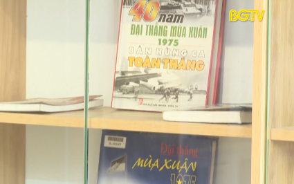 M&ugrave;a xu&acirc;n đại thắng 1975 qua những cuốn s&aacute;ch