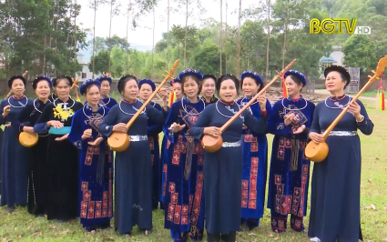 M&ugrave;a xu&acirc;n nghe h&aacute;t then đ&agrave;n t&iacute;nh của người T&agrave;y 