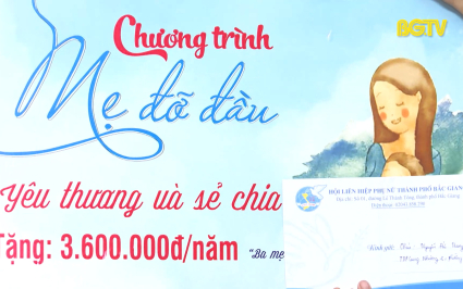 N&acirc;ng bước trẻ m&ocirc;̀ c&ocirc;i đ&ecirc;́n trường 
