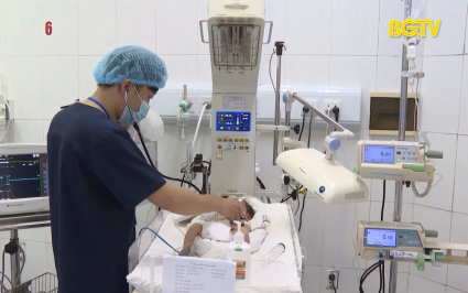 N&acirc;ng cao chất lượng chăm s&oacute;c trẻ sơ sinh 