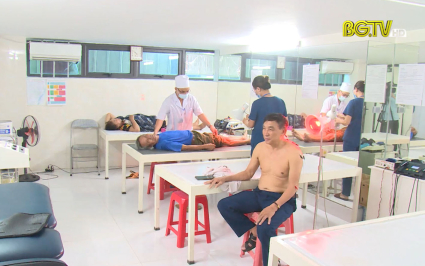 N&acirc;ng cao chất lượng dịch vụ, x&acirc;y dựng văn ho&aacute; y tế tư nh&acirc;n