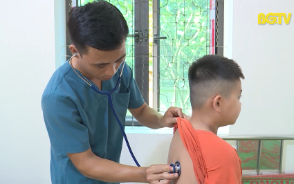 N&acirc;ng cao chất lượng dịch vụ y tế ở huyện miền n&uacute;i