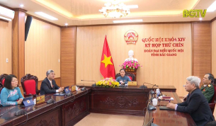 N&acirc;ng cao chất lượng hoạt động của Đo&agrave;n Đại biểu Quốc hội