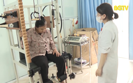 N&acirc;ng cao chất lượng kh&aacute;m, chữa bệnh ở miền n&uacute;i 