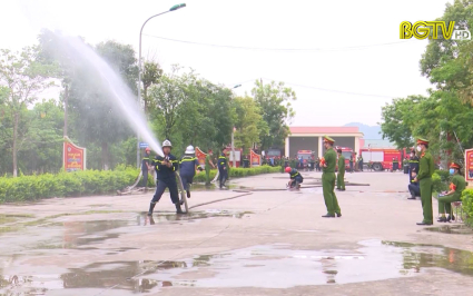 N&acirc;ng cao kỹ năng c&ocirc;ng t&aacute;c PCCC v&agrave; CNCH