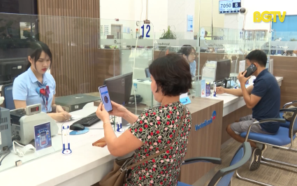 Ng&acirc;n h&agrave;ng hỗ trợ c&agrave;i đặt sinh trắc học cho giao dịch trực tuyến