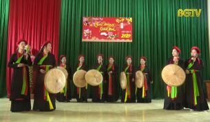 Ng&acirc;n vang c&acirc;u h&aacute;t Quan họ