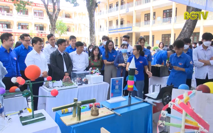 Ng&agrave;y hội S&aacute;ng tạo trẻ, chuyển đổi số năm 2022