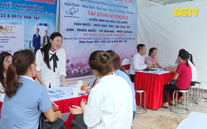 Ng&agrave;y hội việc l&agrave;m kết nối cung - cầu lao động: Định hướng nghề nghiệp, việc l&agrave;m bền vững tại Sơn Động