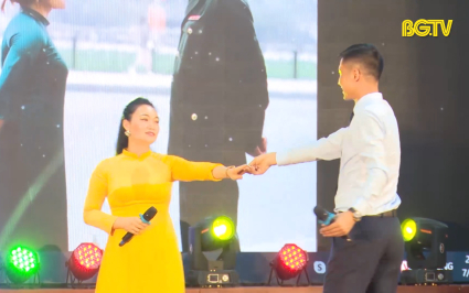 Ng&agrave;y mai anh l&ecirc;n đường