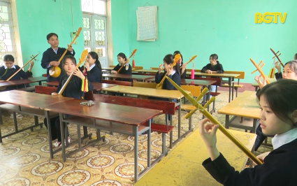 Nghệ nh&acirc;n t&acirc;m huyết bảo tồn văn ho&aacute; d&acirc;n tộc