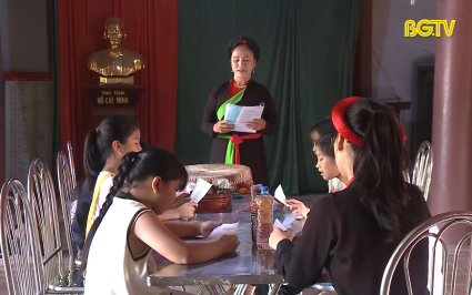 Nghệ nh&acirc;n truyền dạy quan họ 
