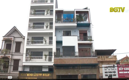 Nh&agrave; phố hiện đại c&oacute; g&aacute;c lửng