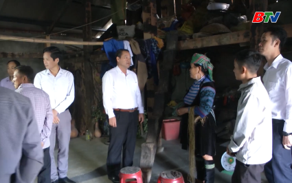 Nhận diện sự thật: Kh&ocirc;ng thể xuy&ecirc;n tạc gi&aacute; trị của C&aacute;ch mạng th&aacute;ng T&aacute;m