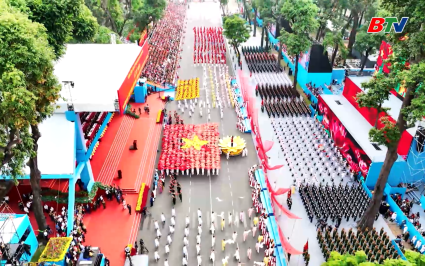 Nhận diện sự thật: Việt Nam cất c&aacute;nh