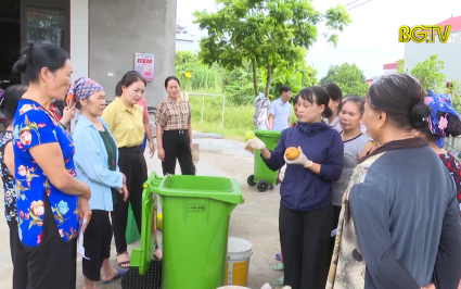 Nh&acirc;n rộng c&aacute;c m&ocirc; h&igrave;nh điểm phụ nữ bảo vệ m&ocirc;i trường