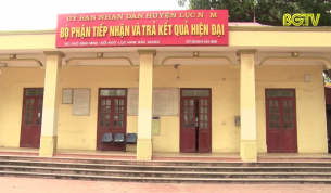 Nhiều địa phương chưa chấp h&agrave;nh nghi&ecirc;m giờ giấc c&ocirc;ng vụ
