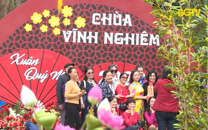 Nhiều n&eacute;t mới tại Lễ hội ch&ugrave;a Vĩnh Nghi&ecirc;m