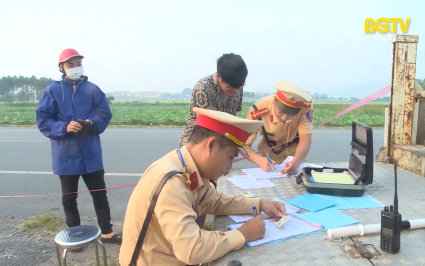 Nhiều chủ phương tiện vi phạm về tốc độ trong khu d&acirc;n cư