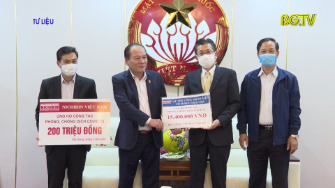 Những tấm l&ograve;ng v&agrave;ng chung tay chống dịch Covid-19