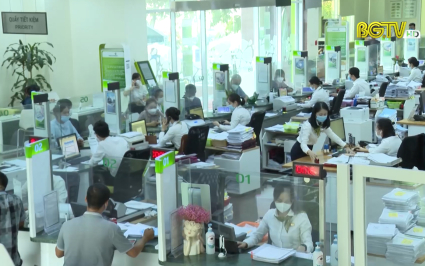 Ổn định l&atilde;i suất hỗ trợ doanh nghiệp SXKD dịp cuối năm