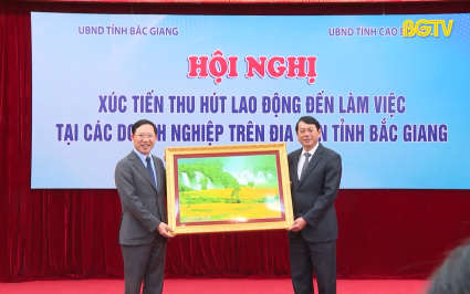 Tăng cường x&uacute;c tiến thu h&uacute;t lao động đến l&agrave;m việc tại Bắc Giang 