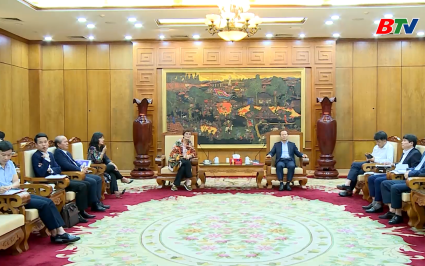 PCT Thường trực UBND tỉnh Mai Sơn l&agrave;m việc với trường Đại học LIMOGES, Ph&aacute;p