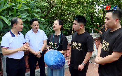 Ph&oacute; Chủ tịch Thường trực UBND tỉnh Mai Sơn dự Lễ khai m&aacute;y phim điện ảnh &ldquo;Chị chị em em 3&rdquo;