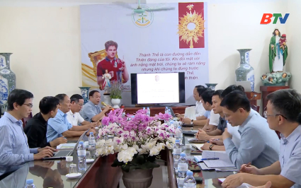 Ph&oacute; Chủ tịch UBND tỉnh Phạm Văn Thịnh l&agrave;m việc với Gi&aacute;o xứ Tử N&ecirc; về GPMB Cảng h&agrave;ng kh&ocirc;ng quốc tế Gia B&igrave;nh