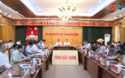 Phấn đấu tăng trưởng kinh tế năm 2025 từ 8,3 - 8,5% 
