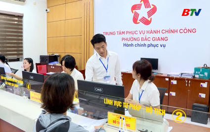 Ph&aacute;p luật v&agrave; cuộc sống: Ph&acirc;n cấp ph&acirc;n quyền trong lĩnh vực tư ph&aacute;p