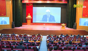 Ph&aacute;t huy gi&aacute; trị văn h&oacute;a, sức mạnh, tinh thần cống hiến của người Việt Nam