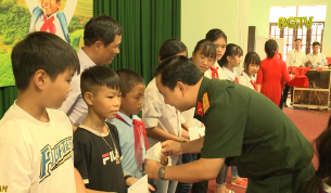 Ph&aacute;t huy truyền thống hiếu học