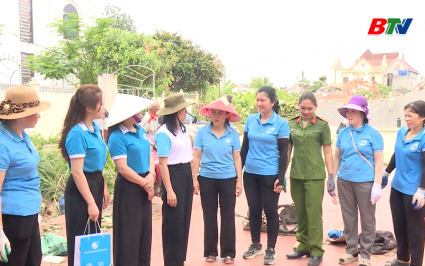 Ph&aacute;t huy vai tr&ograve; của phụ nữ trong triển khai thực hiện dự &aacute;n s&acirc;n bay Gia B&igrave;nh 