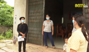 Ph&aacute;t huy vai tr&ograve; người uy t&iacute;n trong v&ugrave;ng đồng b&agrave;o d&acirc;n tộc thiểu số