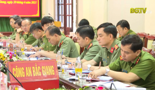 Ph&aacute;t huy vai tr&ograve; n&ograve;ng cốt trong đảm bảo an ninh trật tự
