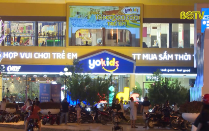 Ph&aacute;t triển đa dạng ng&agrave;nh dịch vụ