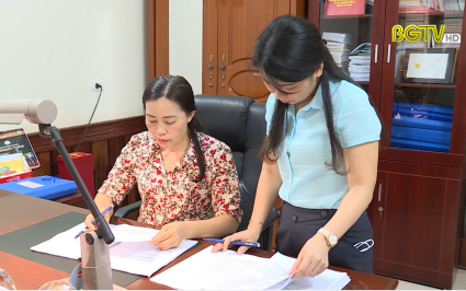 Ph&aacute;t triển đội ngũ c&aacute;n bộ nữ, đ&aacute;p ứng y&ecirc;u cầu thời kỳ đổi mới