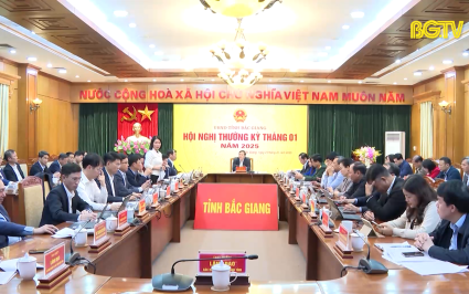 UBND tỉnh họp thường kỳ th&aacute;ng 1