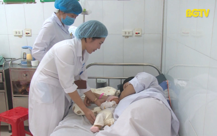 Phổ biến kiến thức: Chăm s&oacute;c b&agrave; mẹ sau sinh