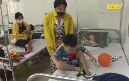 Ph&ograve;ng bệnh dị ứng khi thời tiết giao m&ugrave;a ở trẻ