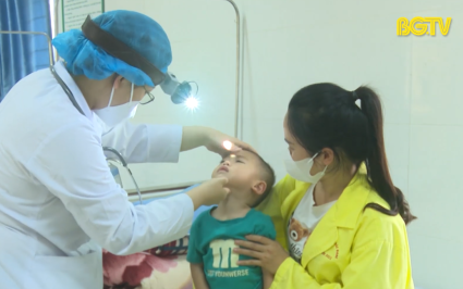 Ph&ograve;ng bệnh tai mũi họng cho trẻ trong m&ugrave;a lạnh 