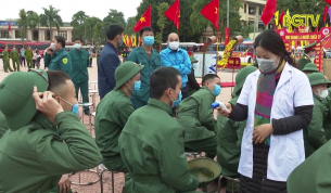 Ph&ograve;ng chống dịch nCoV trong lễ giao nhận qu&acirc;n