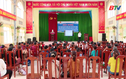Phụ nữ h&ocirc;m nay: Tạo quỹ an sinh từ phế thải