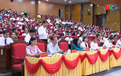 Cử tri kiến nghị nhiều &yacute; kiến về hoạt động bộ m&aacute;y h&agrave;nh ch&iacute;nh sau s&aacute;p nhập