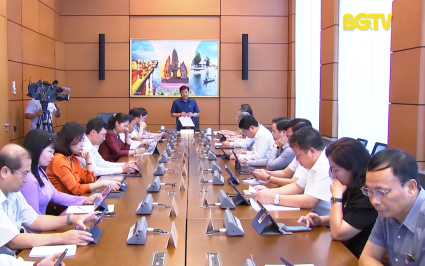 Quốc hội thảo luận về dự &aacute;n Luật Lực lượng tham gia bảo vệ an ninh, trật tự ở cơ sở
