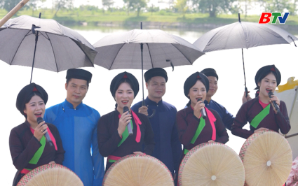 Quan họ giữa l&ograve;ng hồ Vua B&agrave;