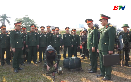 Kiểm tra c&ocirc;ng t&aacute;c sẵn s&agrave;ng chiến đấu bảo vệ Đại hội XIV của Đảng